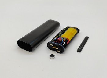 MOTI魔笛mega pro充电正常，屏幕显示正常，抽吸不出烟，检测维修空气开关